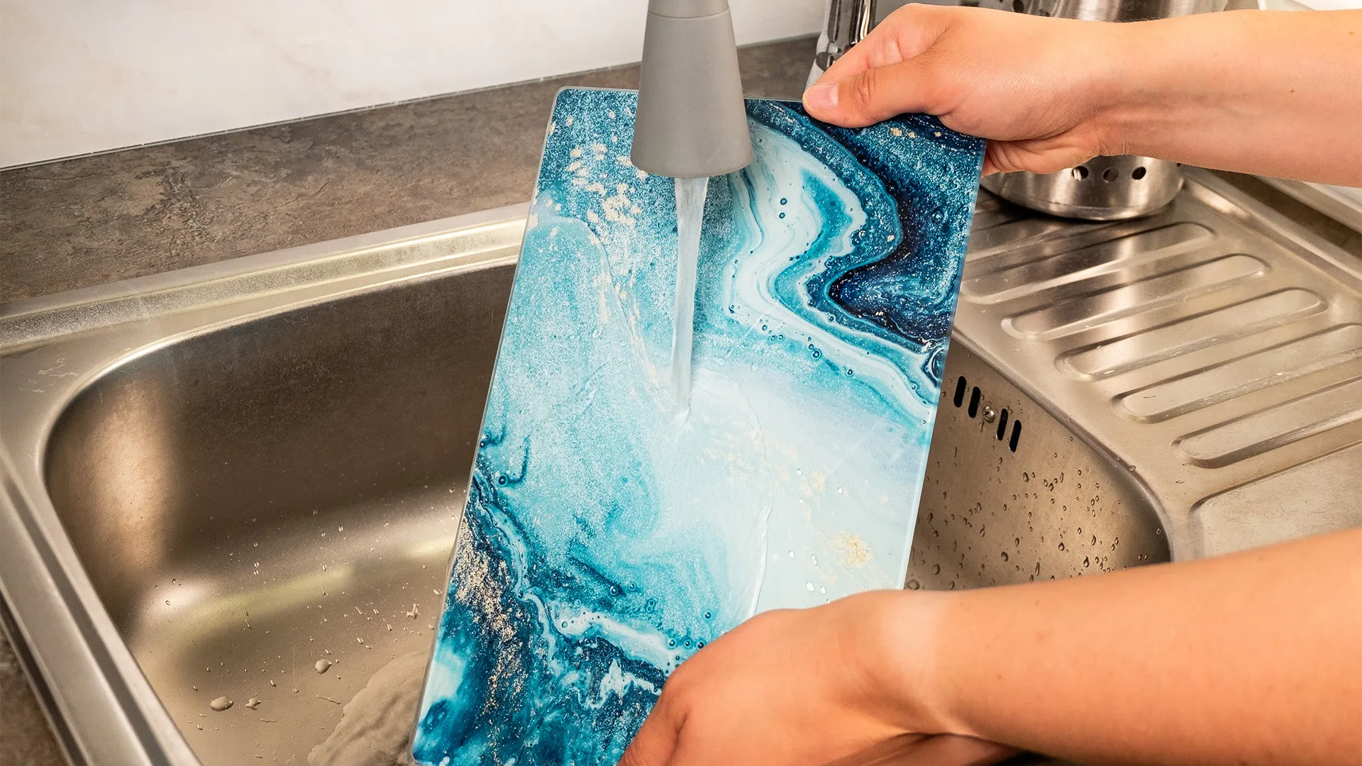 Schneidebrett aus Glas - BLAU UND GOLD 30x20 cm – Bild 7