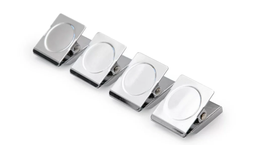 Silberne Magnetklammern – Set mit 4 Magneten