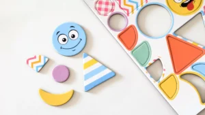 Bildungs-Set; Magnete, Formen für Kinder, Pastellfarben - 48 Elemente